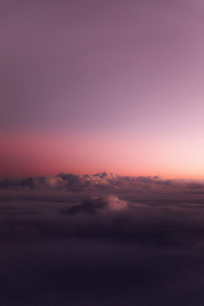 10월 이슈 설교: “평화가 온다”(강영롱 목사)  누가복음 2장 8-14절  